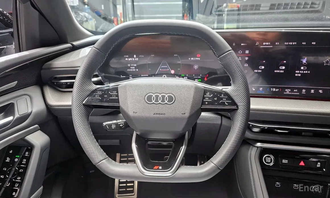 Фото 14 - Audi Q5