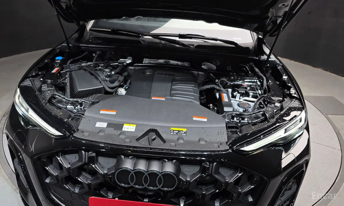 Фото 6 - Audi Q5