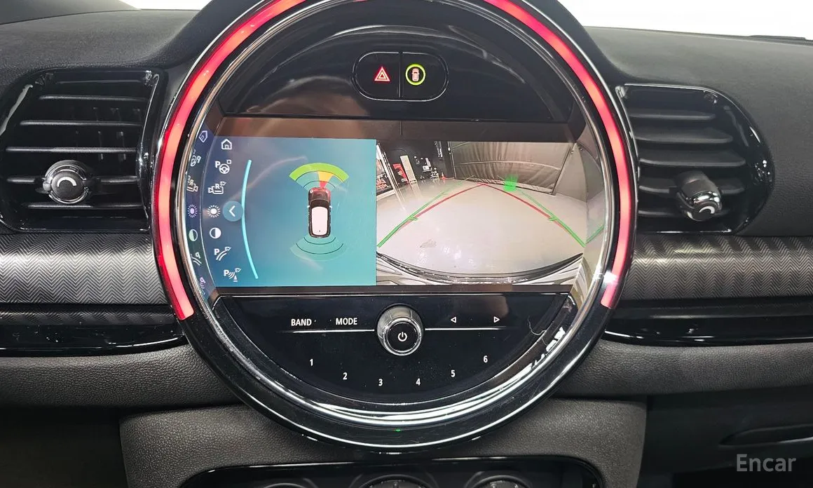 Фото 15 - Mini Clubman