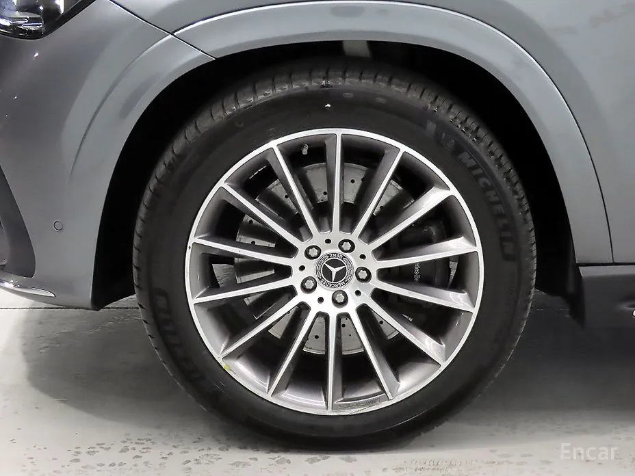 Фото 20 - Mercedes-Benz GLE-Class