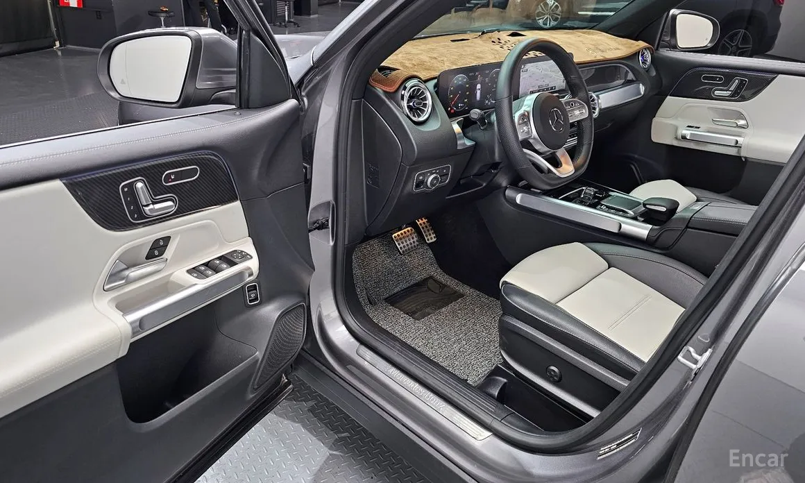 Mercedes-Benz GLB-Class 2020 GLB250 4MATIC