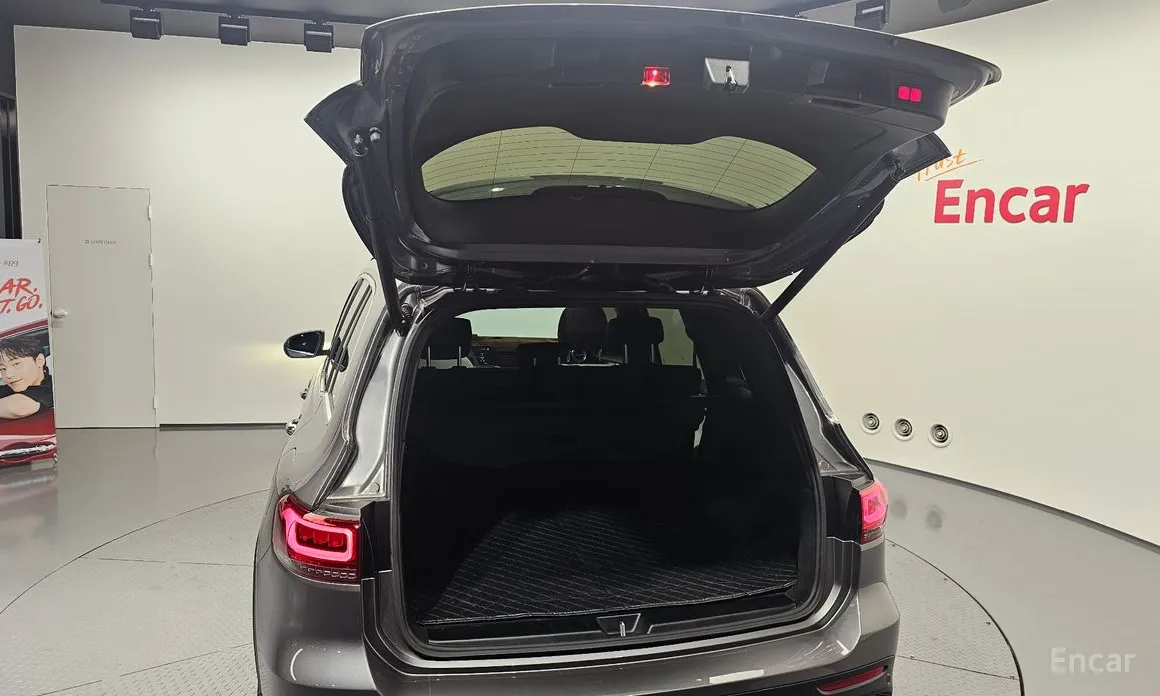 Mercedes-Benz GLB-Class 2020 GLB250 4MATIC