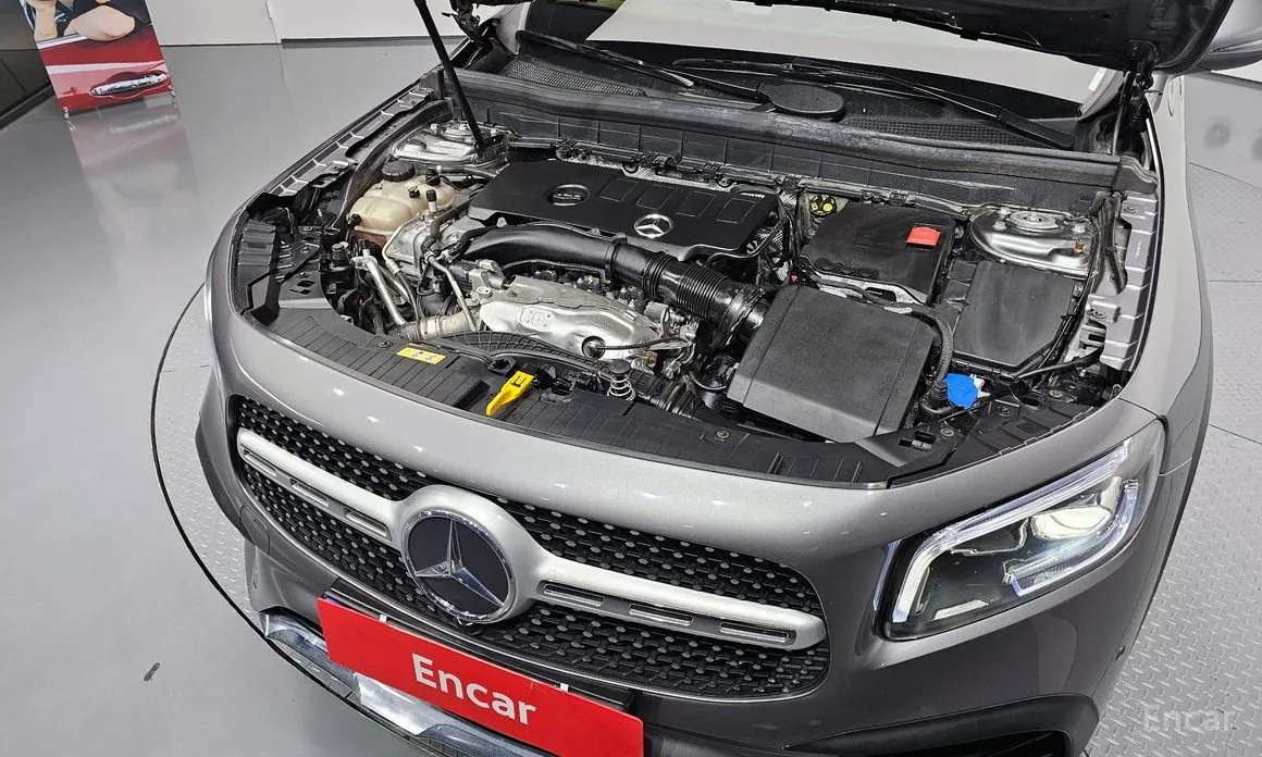 Mercedes-Benz GLB-Class 2020 GLB250 4MATIC