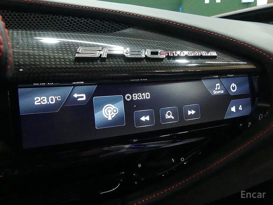 Фото 14 - Ferrari SF90