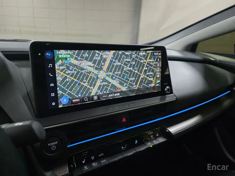 Фото 12 - Toyota Prius