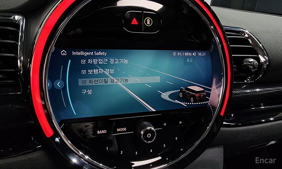 Фото 16 - Mini Clubman