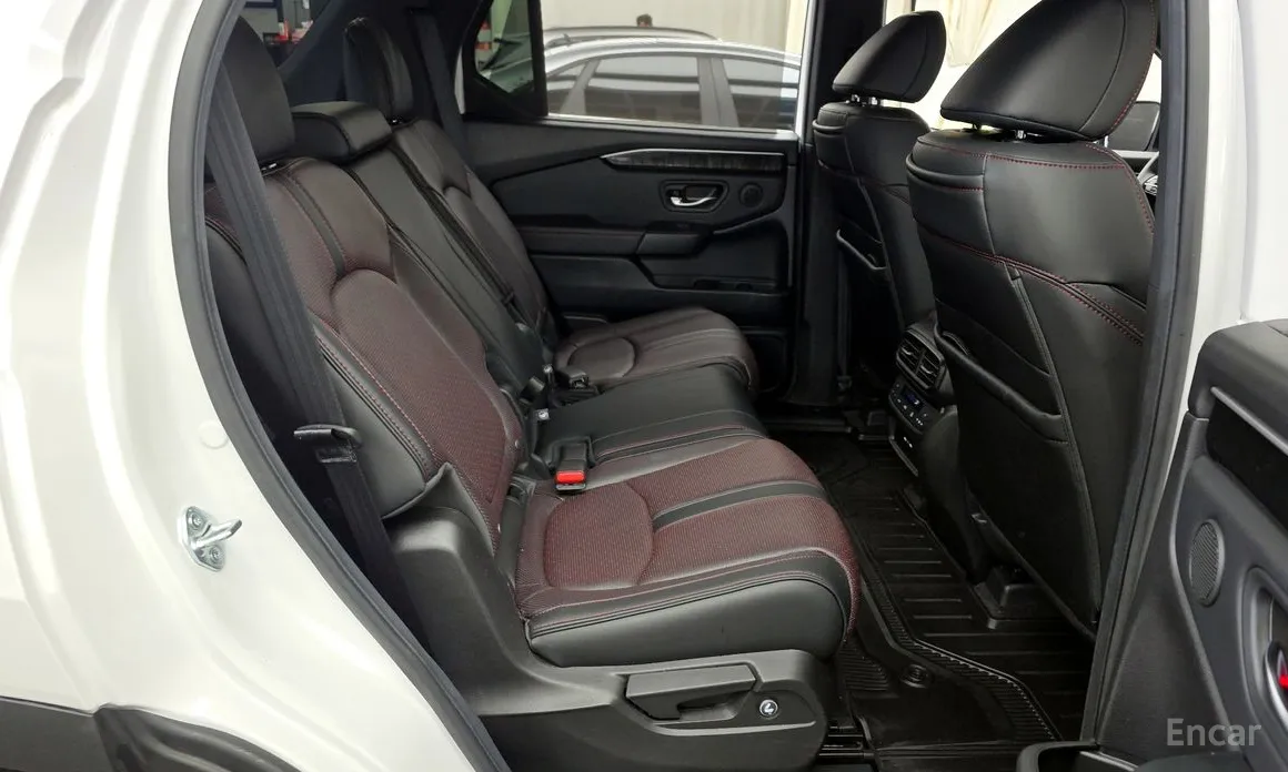 Фото 12 - Honda Pilot