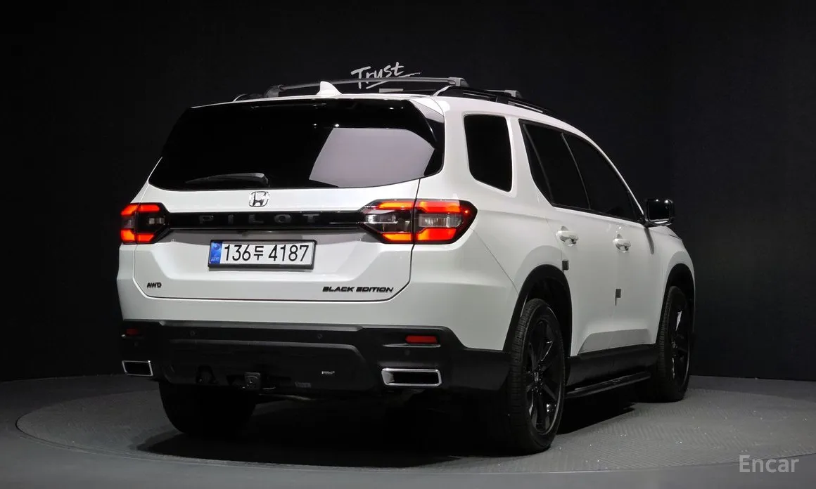 Фото 2 - Honda Pilot