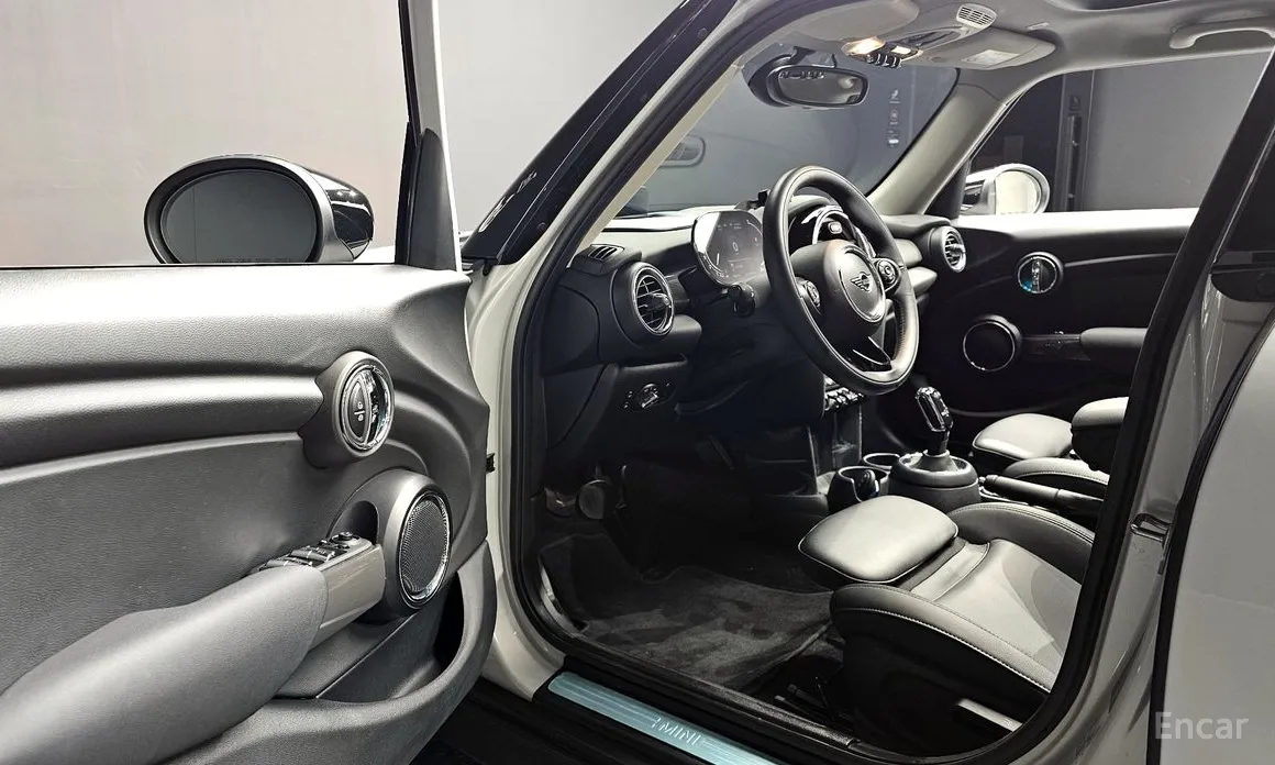 Фото 12 - Mini Cooper