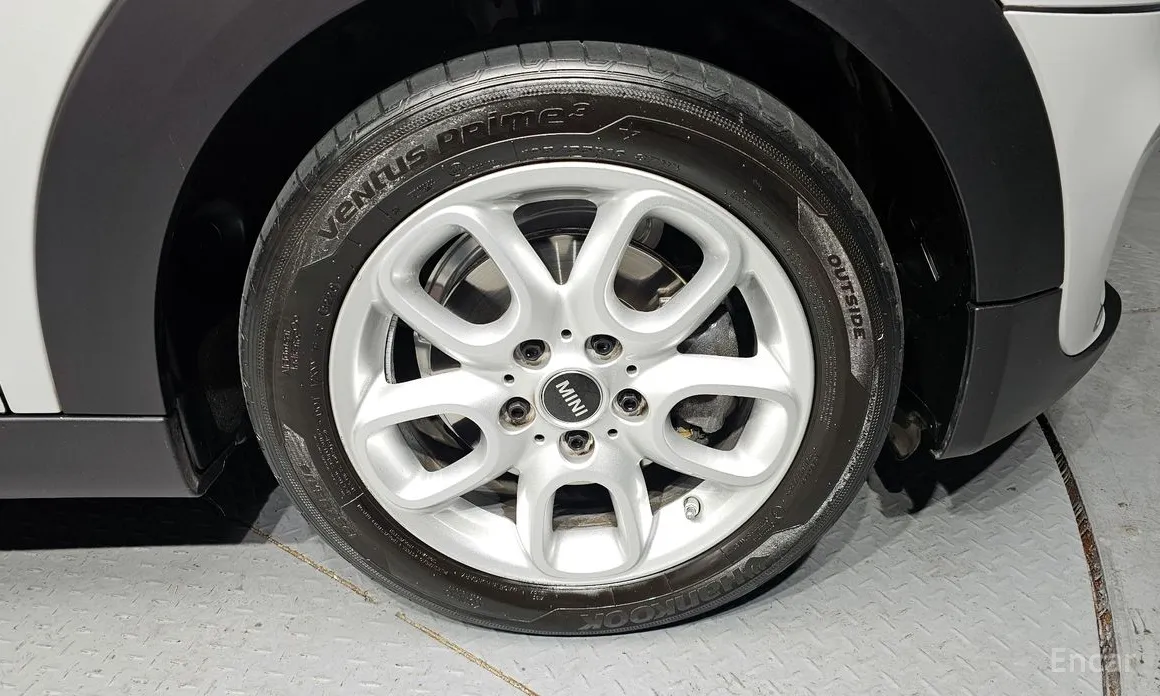 Фото 5 - Mini Cooper