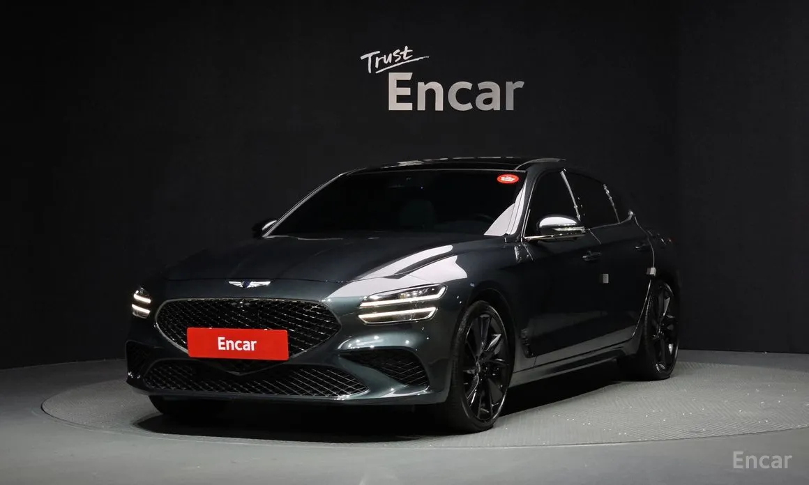 Фото 1 - Genesis G70