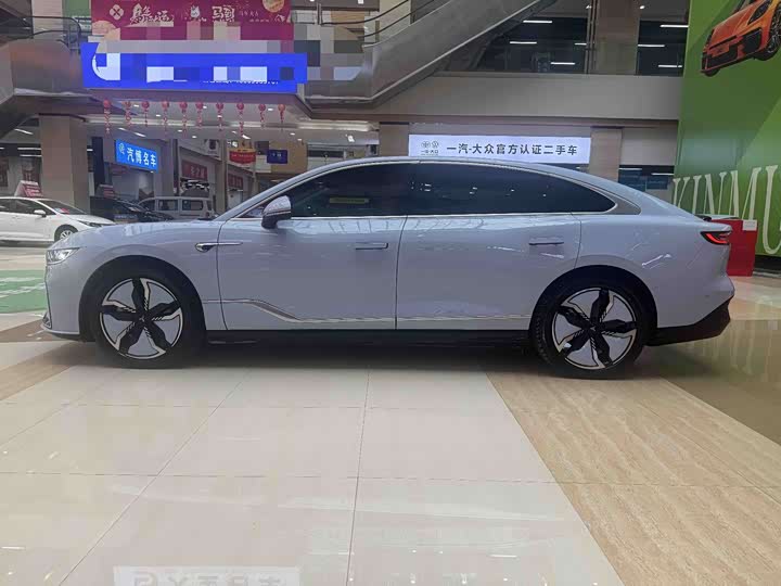 Фото 8 - Voyah Passion