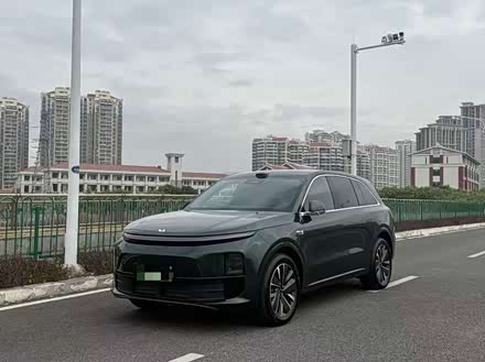 Photo 1 - LiXiang L6