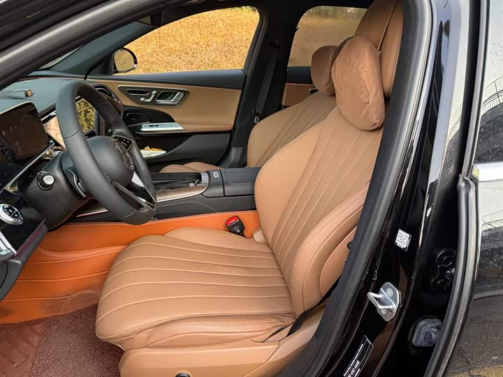 Фото 8 - Mercedes-Benz E-Class