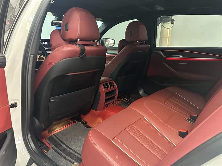 Фото 3 - BMW 5 Series Hybrid