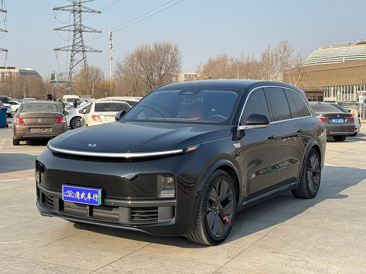 Фото 1 - LiXiang L8