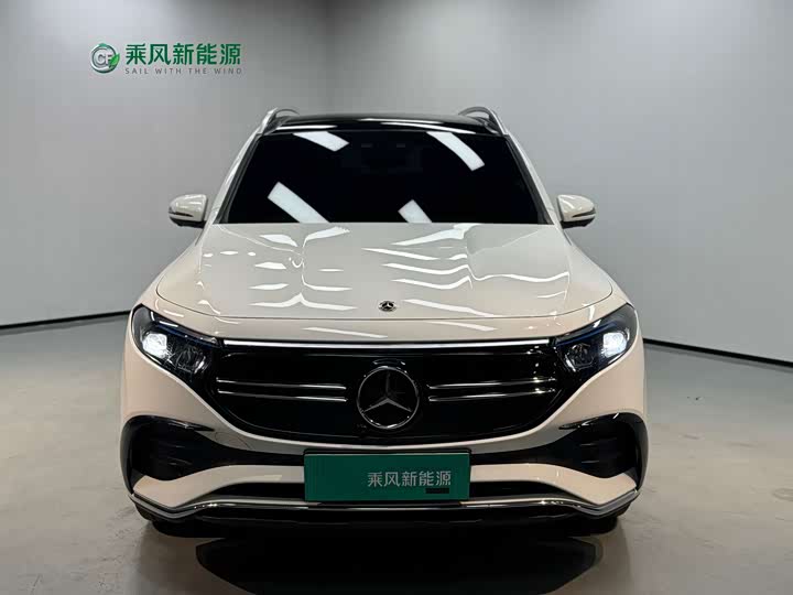 Фото 3 - Mercedes-Benz EQB