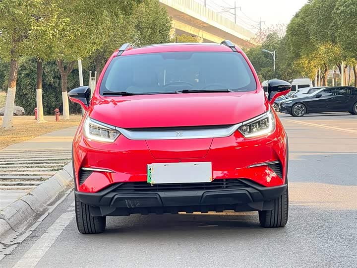 Фото 3 - BYD Yuan Pro