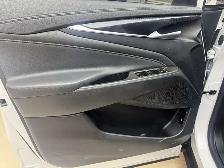 Фото 5 - Maxus G50