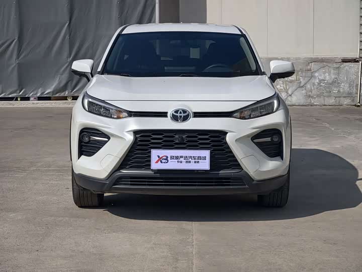 Фото 2 - Toyota Wildlander