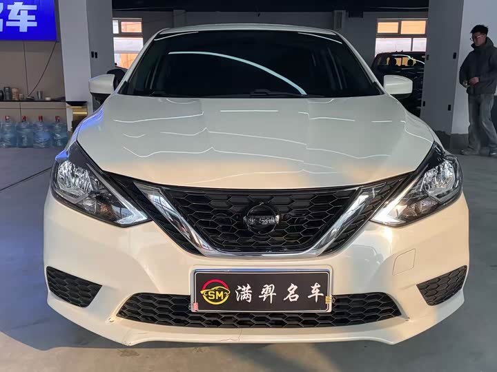 Фото 2 - Nissan Sylphy
