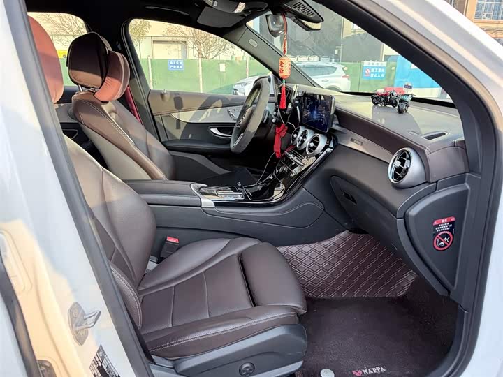 Фото 6 - Mercedes-Benz GLC-Class