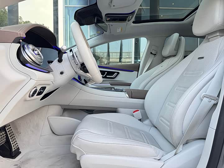 Фото 8 - Mercedes-Benz EQS AMG