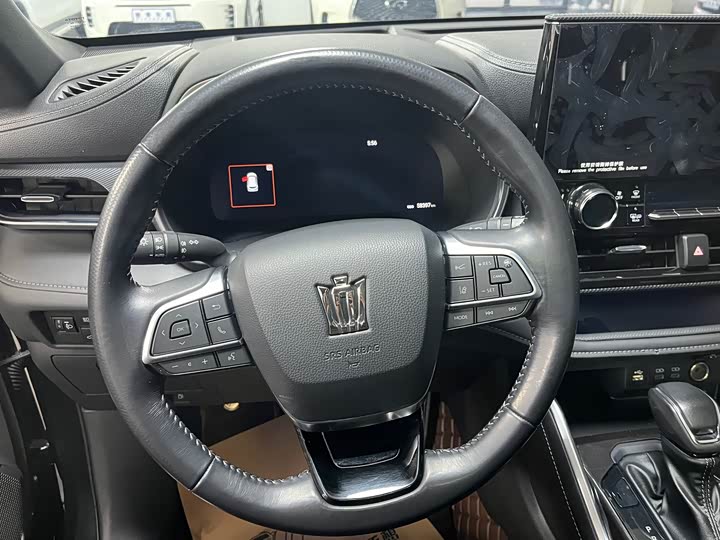 Фото 8 - Toyota Crown Kluger