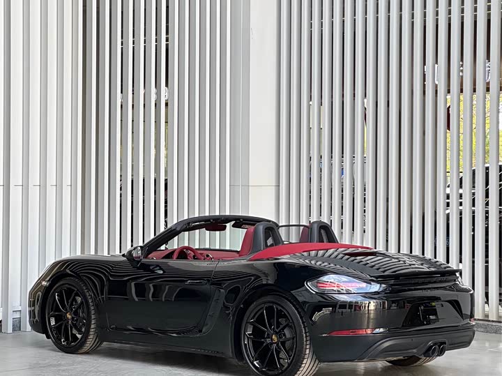 Фото 7 - Porsche 718