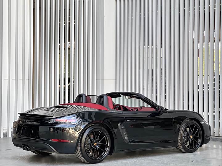 Фото 9 - Porsche 718