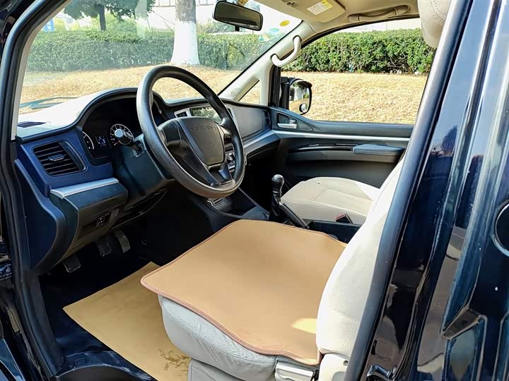 Фото 7 - Dongfeng Forthing Lingzhi M5