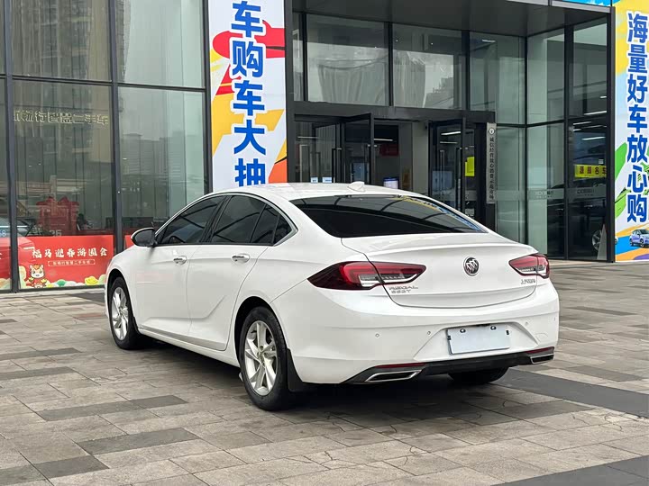 Фото 6 - Buick Regal