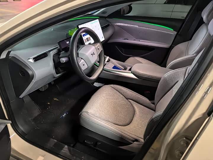 Фото 3 - XPeng Mona M03