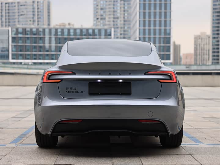 Photo 4 - Tesla Model 3