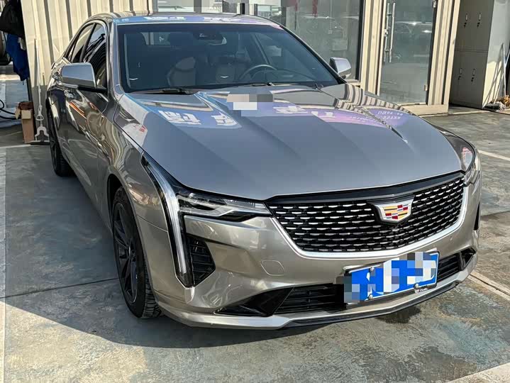 Фото 2 - Cadillac CT4