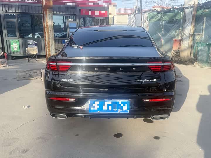 Фото 8 - Geely Preface L