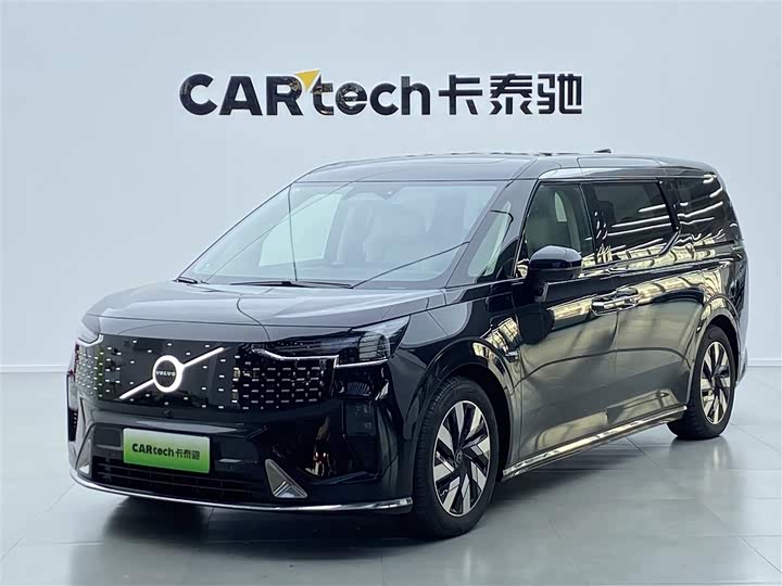 Фото 1 - Volvo EM90