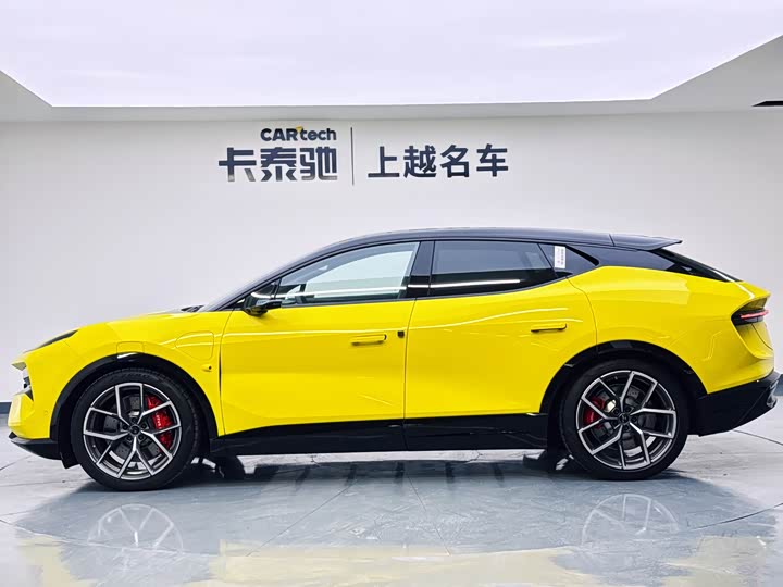 Фото 8 - Lotus Eletre