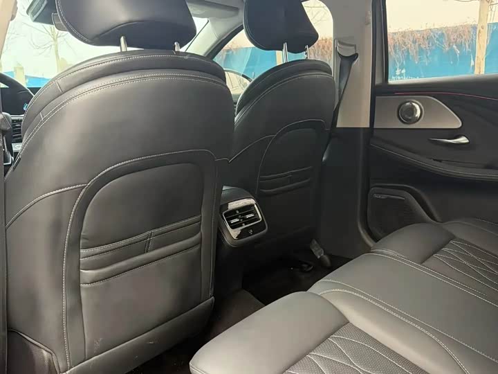 Фото 6 - Chery Arrizo 8