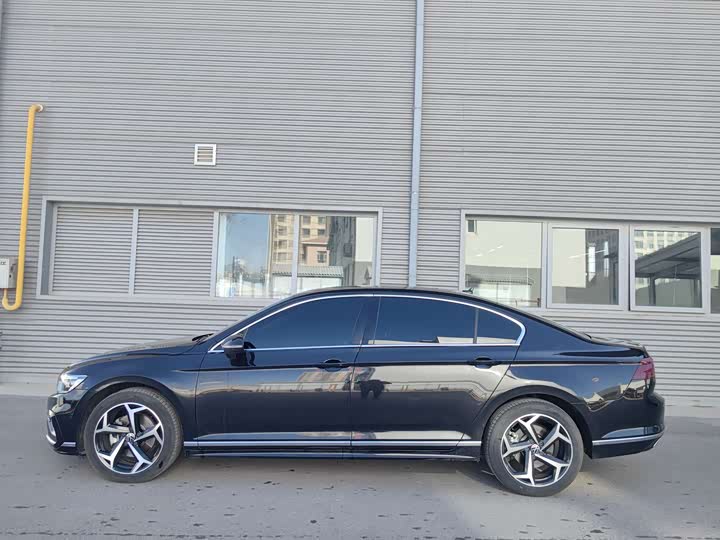 Фото 4 - Volkswagen Magotan