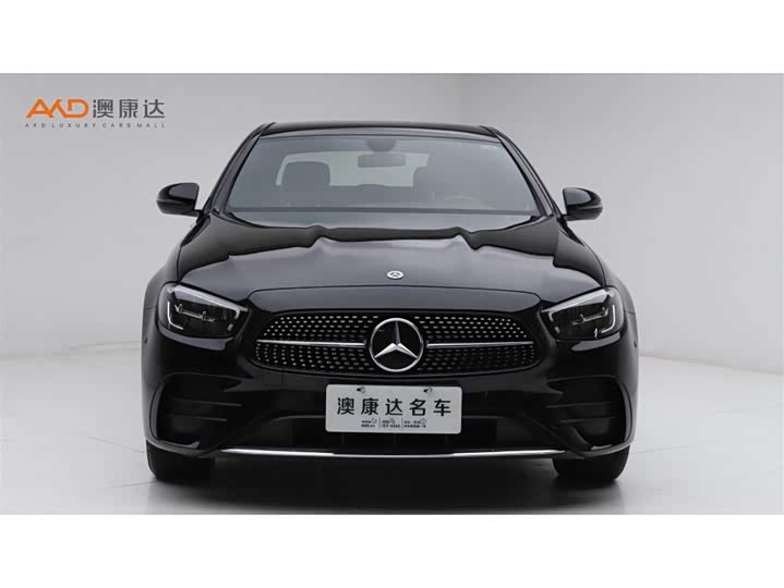 Photo 2 - Mercedes-Benz E-Class