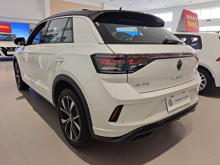 Фото 3 - Volkswagen T-Roc