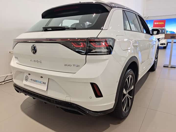 Фото 5 - Volkswagen T-Roc