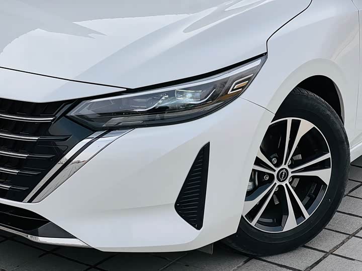 Фото 7 - Nissan Sylphy