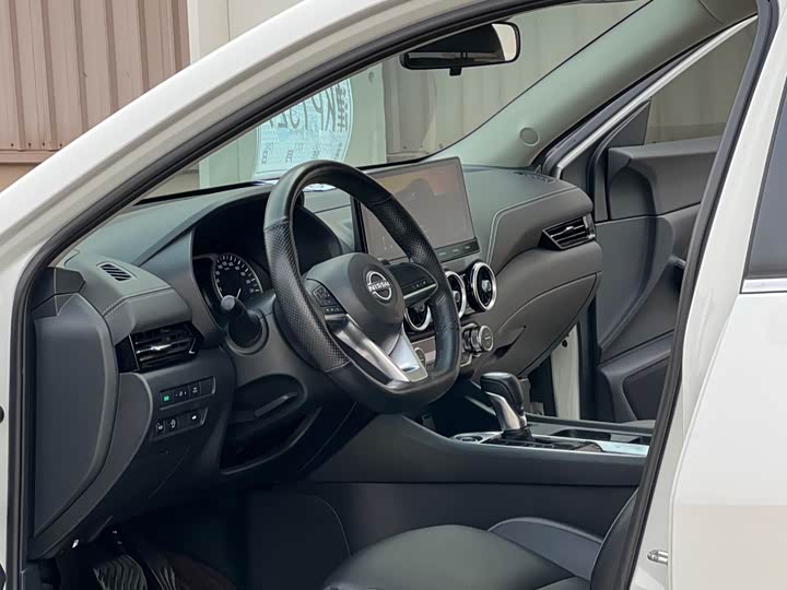 Фото 9 - Nissan Sylphy