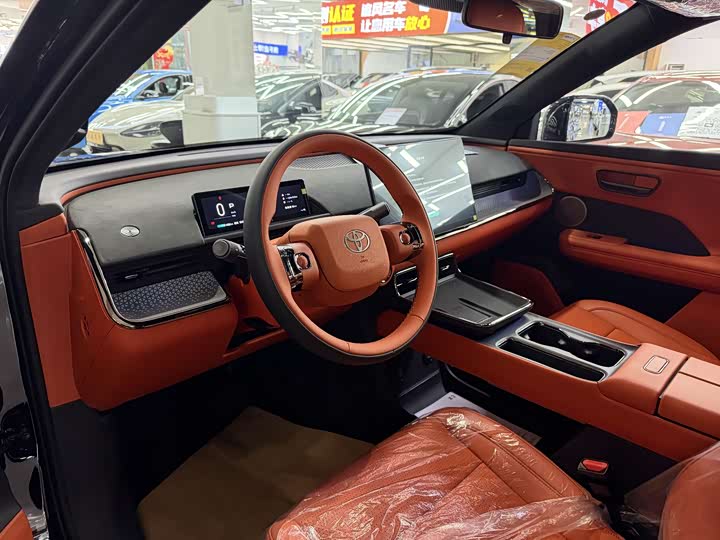 Photo 6 - Toyota bZ3X