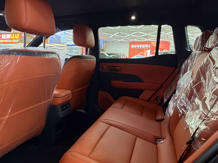 Photo 9 - Toyota bZ3X