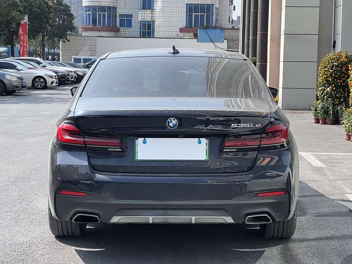 Фото 8 - BMW 5 Series Hybrid