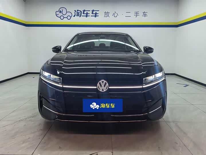 Фото 2 - Volkswagen Magotan