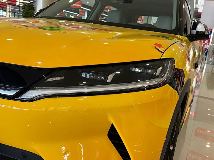 Фото 4 - BYD Yuan Up